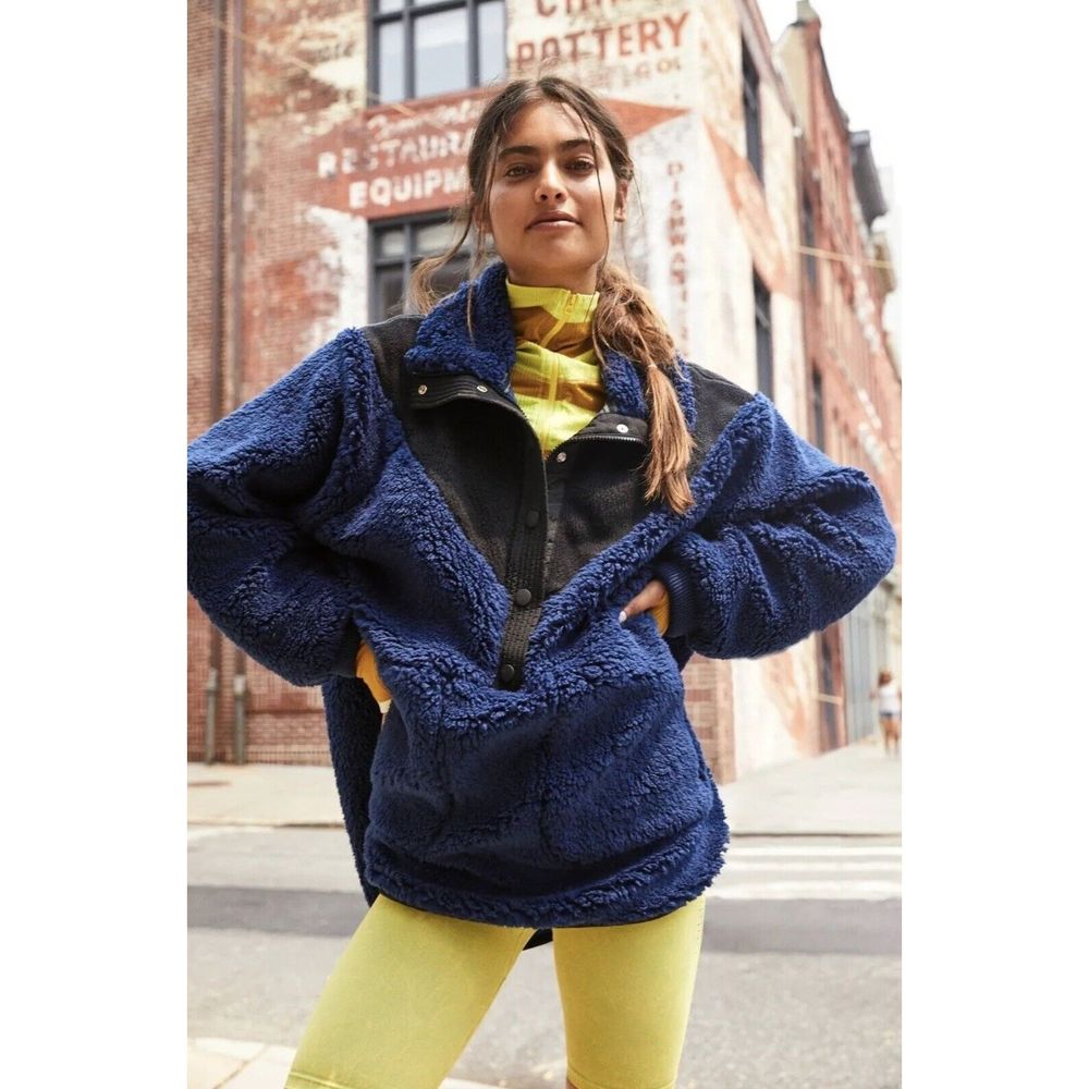NEW FREE PEOPLE MOVEMENT WOMENS FALL TO RISE FLEECE Size L